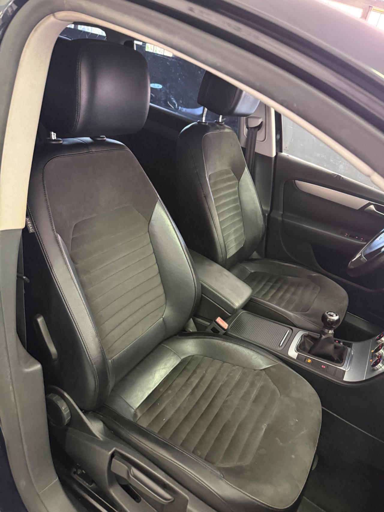 Volkswagen Passat Var. 2.0 TDI Highline BlueM.Tech.