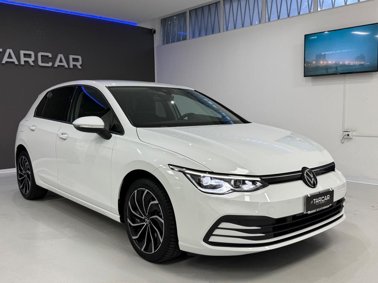 Volkswagen Golf 1.0 eTSI DSG *IQLight*Luciambient