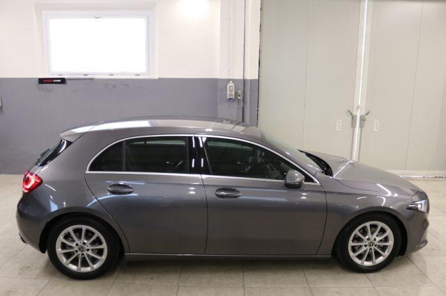 MERCEDES-BENZ A 180 Automatic Sport