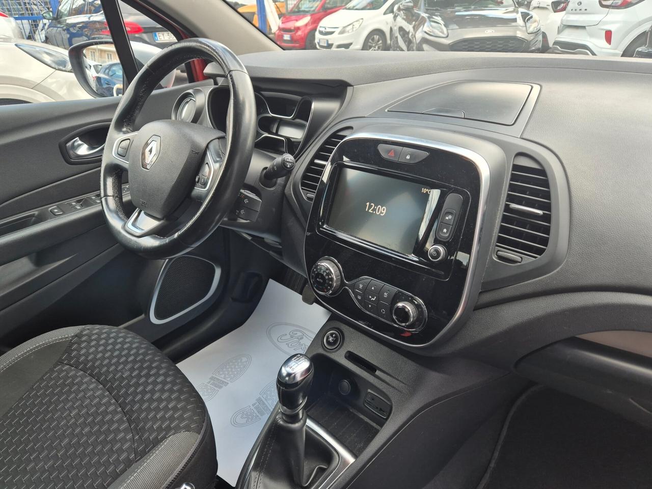 Renault Captur dCi 8V 110 CV Start&Stop Energy Initiale Paris