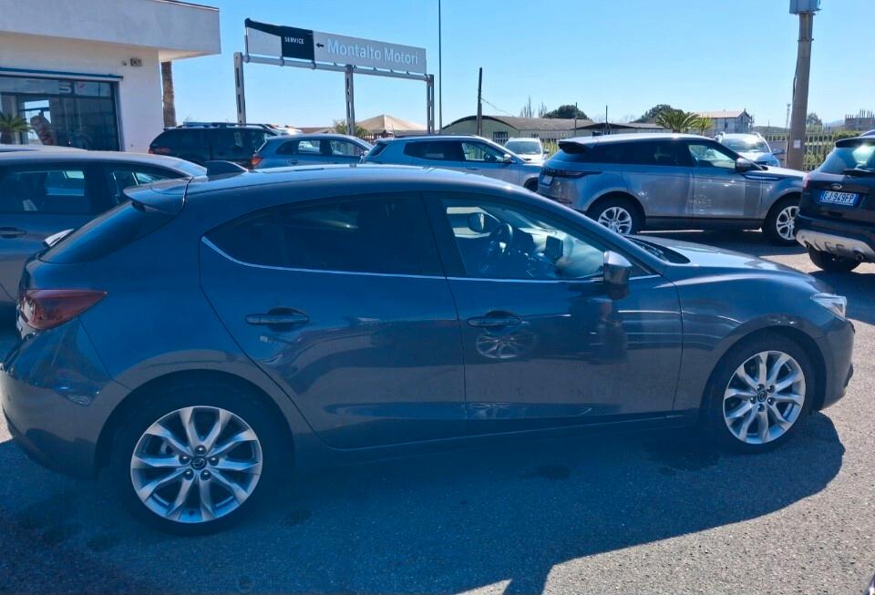 Mazda 3 Mazda3 2.2 Skyactiv-D Evolve