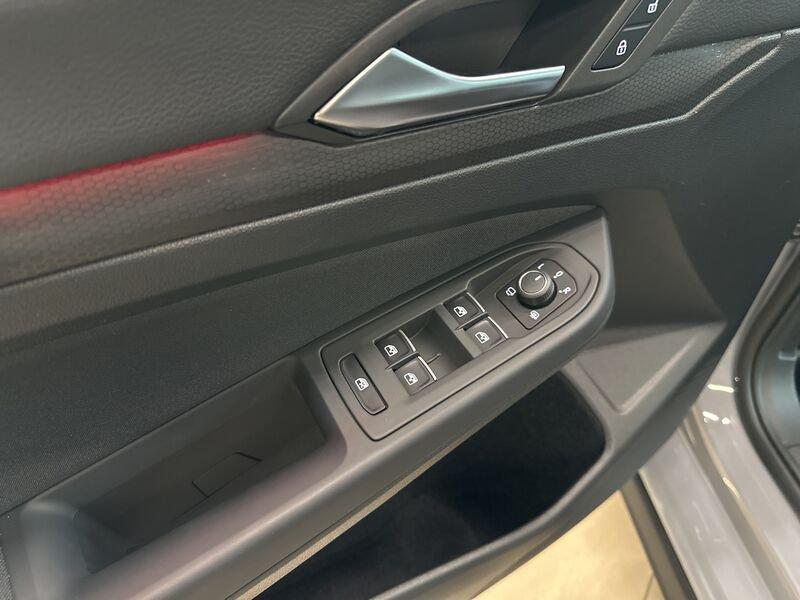 Volkswagen Golf 2.0 TSI GTI DSG