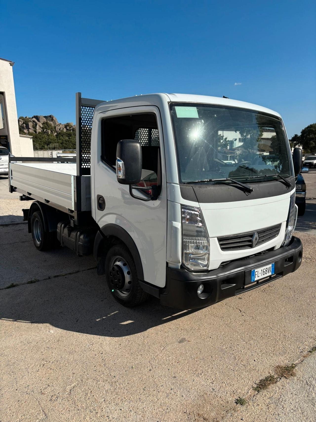 Renault Maxity / Nissan NT400 Cabstar 3.0 RIBALTABILE TRILATERALE
