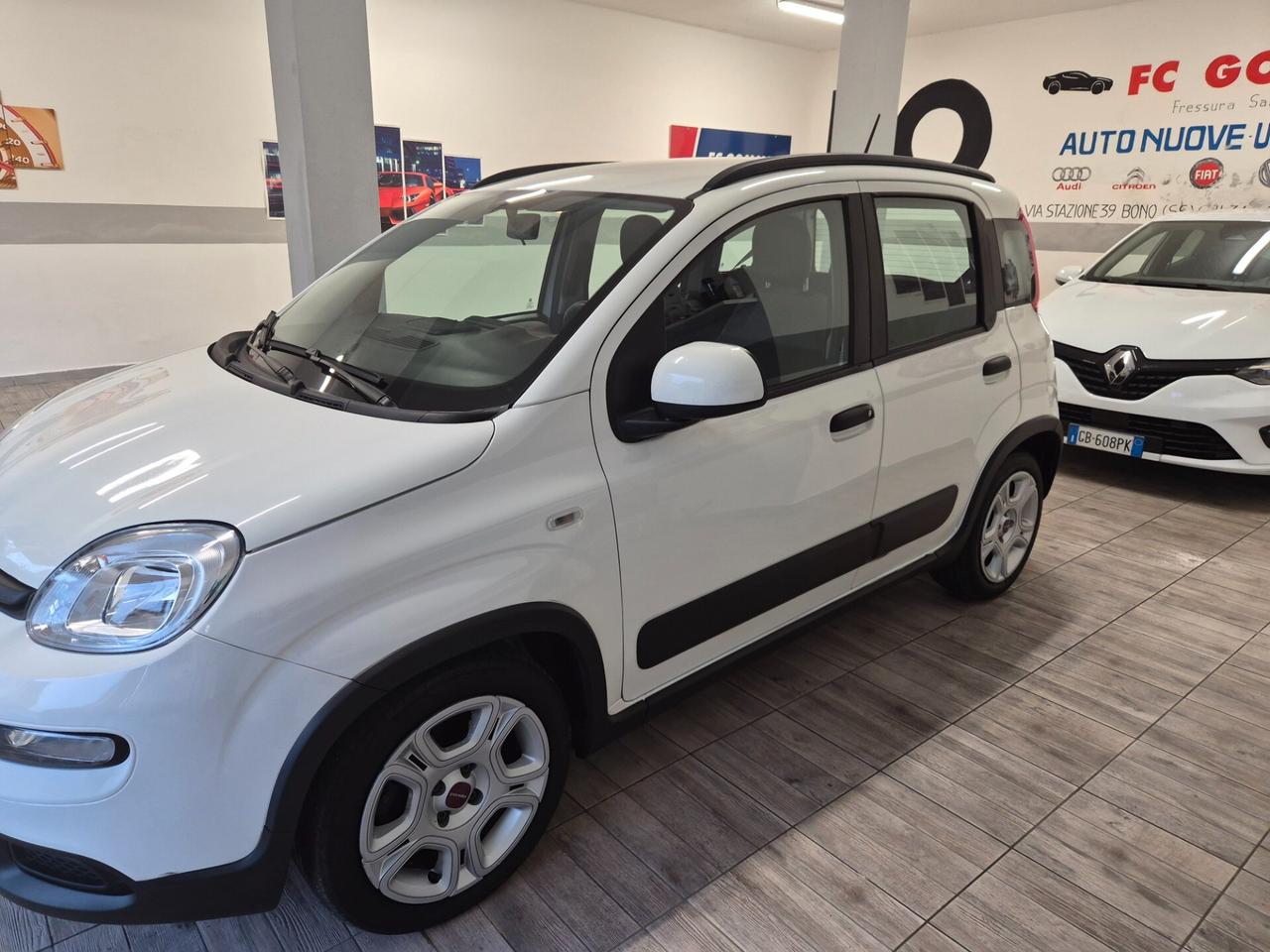 Fiat Panda ibrida benzina