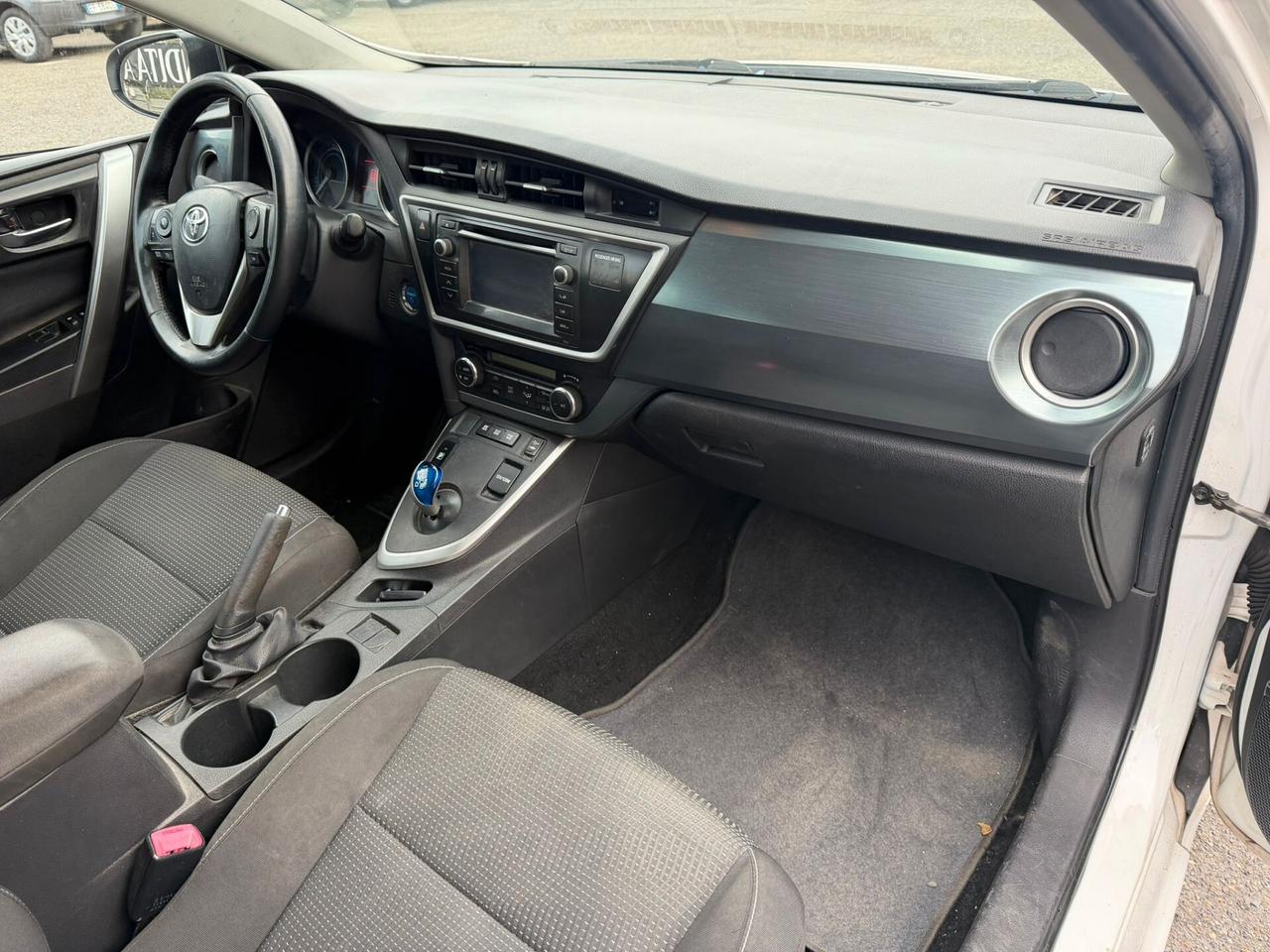 Toyota Auris Touring Sports 1.8 Hybrid Active