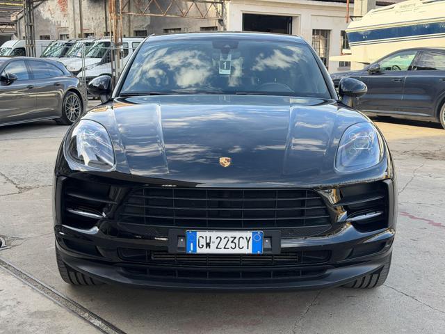 PORSCHE Macan 2.0