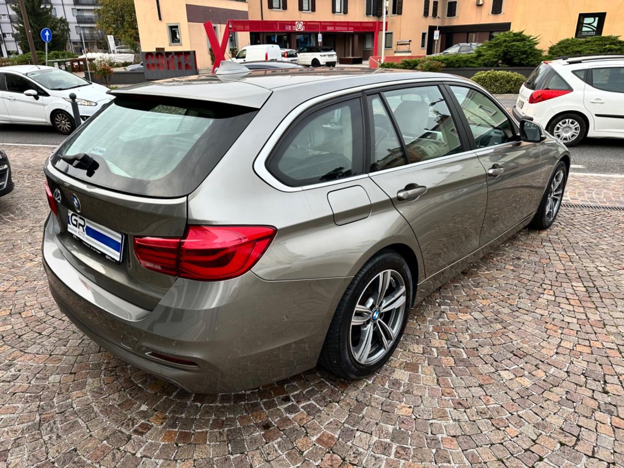 Bmw 320d - 2.0d 190Cv Aut Touring