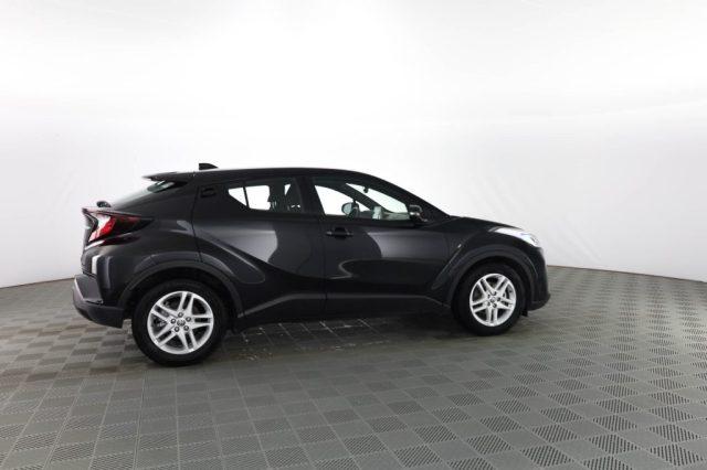 TOYOTA C-HR C-HR 1.8 Hybrid E-CVT Business