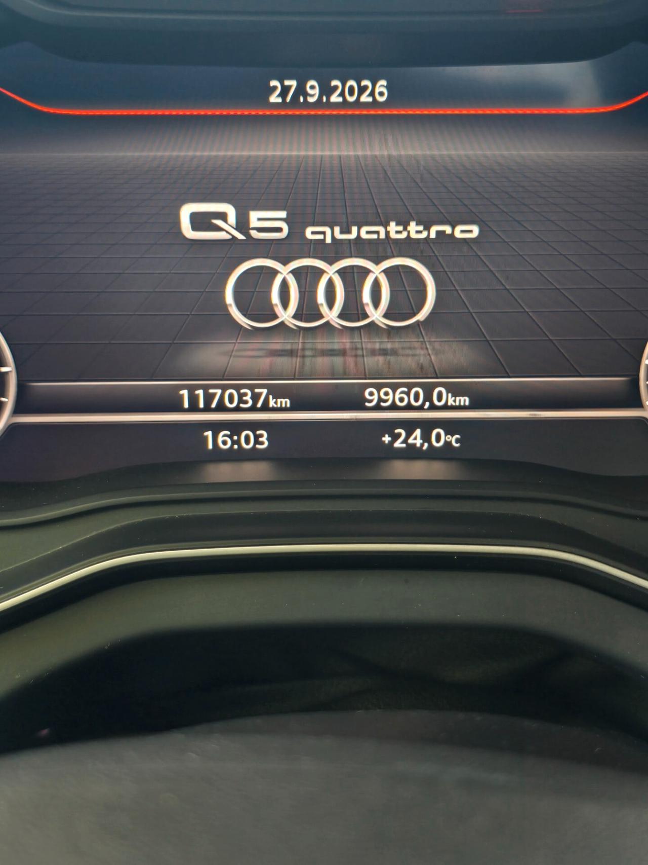 Audi Q5 TDI quattro S tronic S line plus