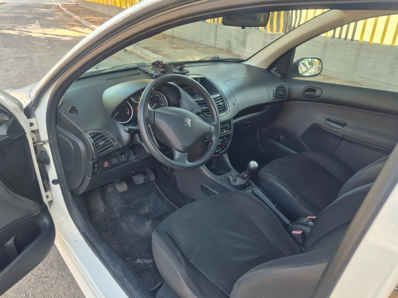 Peugeot 206 Plus 1.1 60CV 3p. Energie 2011