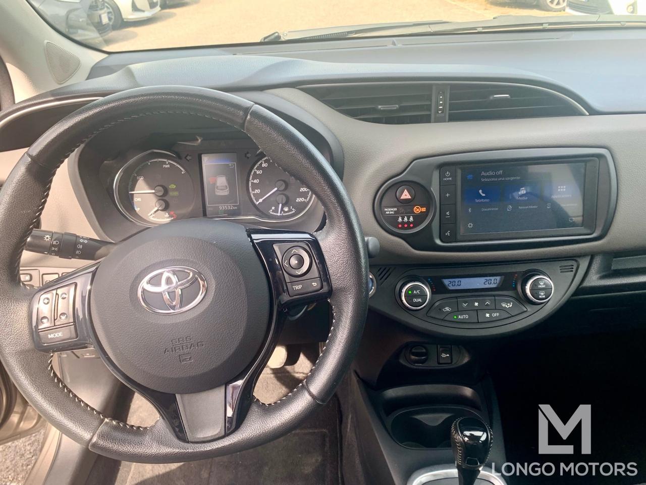 Toyota Yaris 1.5 Hybrid 5 Porte Trend “Bronze Edition”