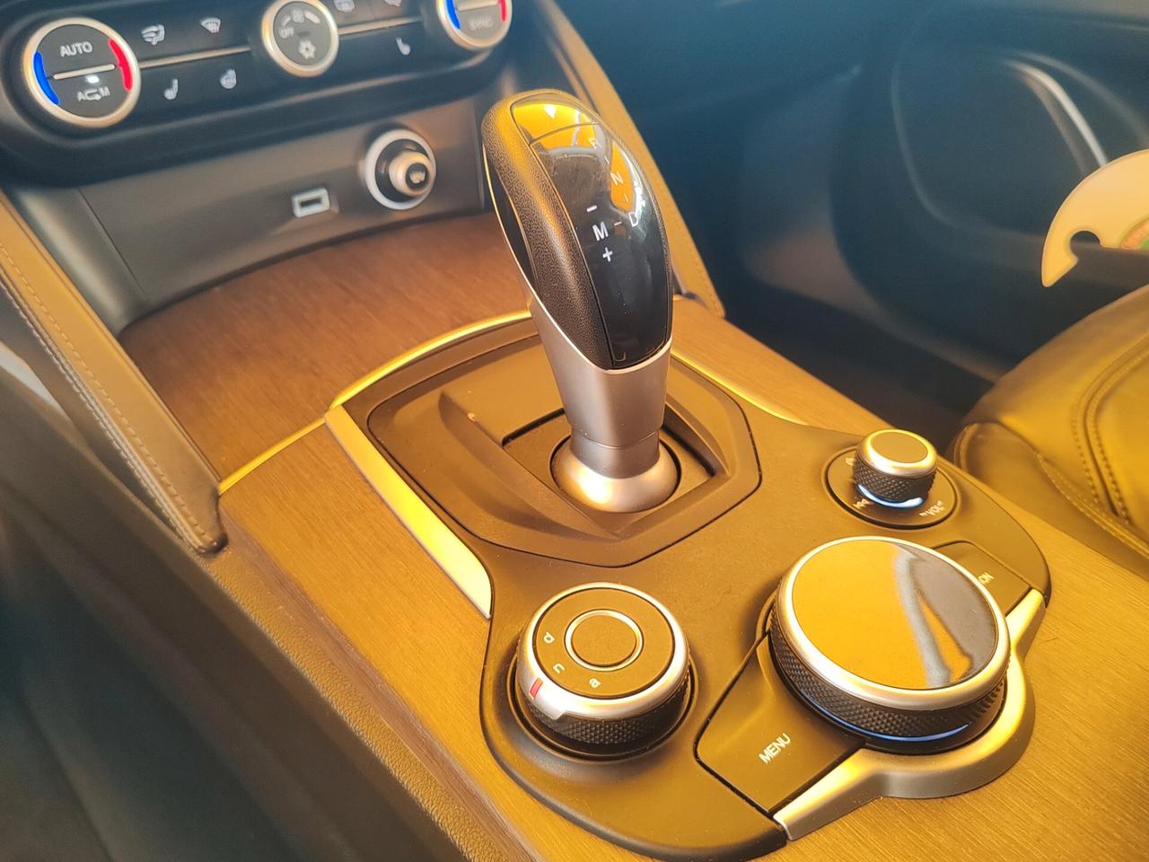 Alfa Romeo Stelvio 2.2 Turbodiesel 210 CV AT8 Q4 Business