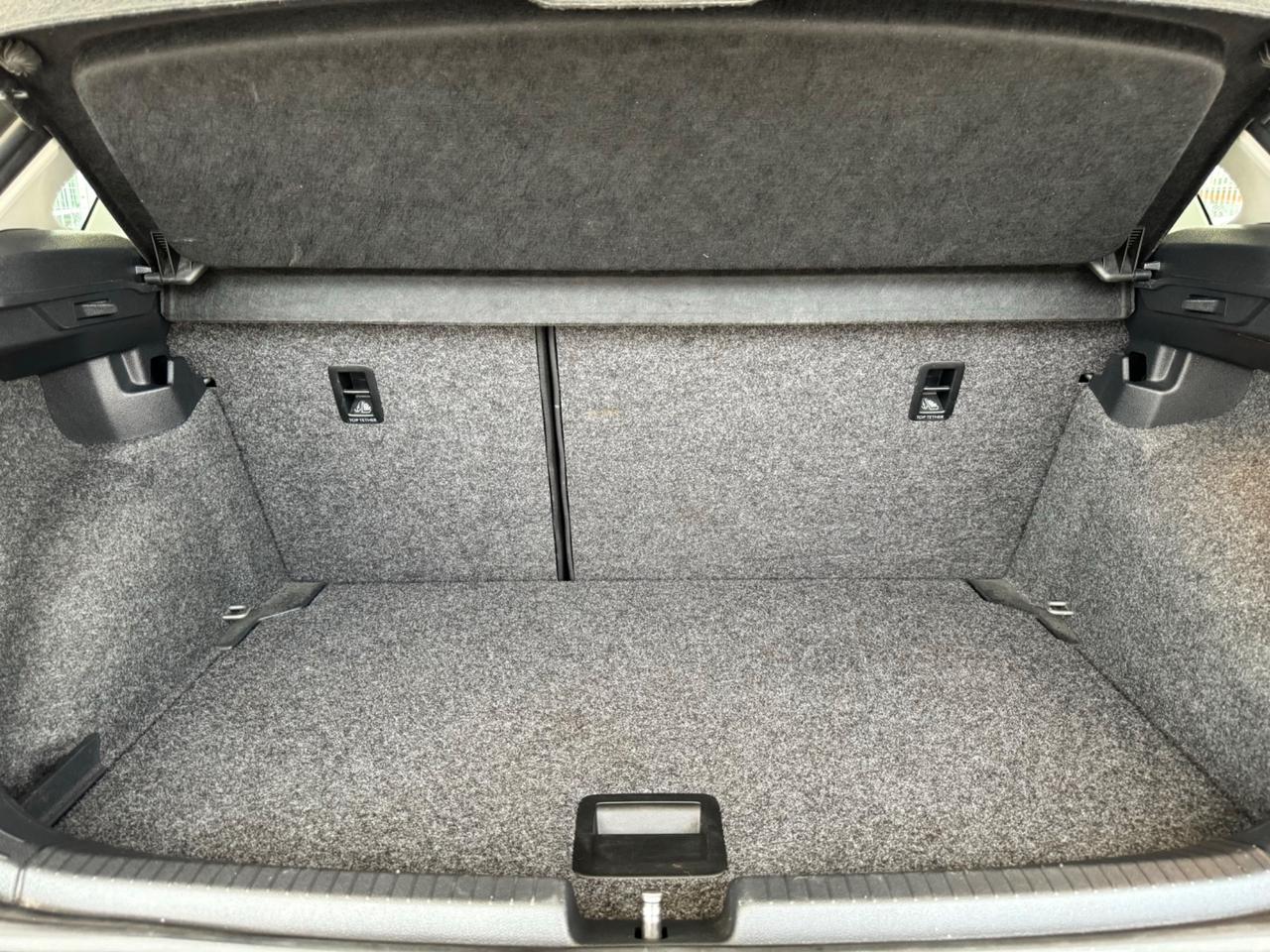 VOLKSWAGEN POLO Comfortline TGI Metano-Carplay