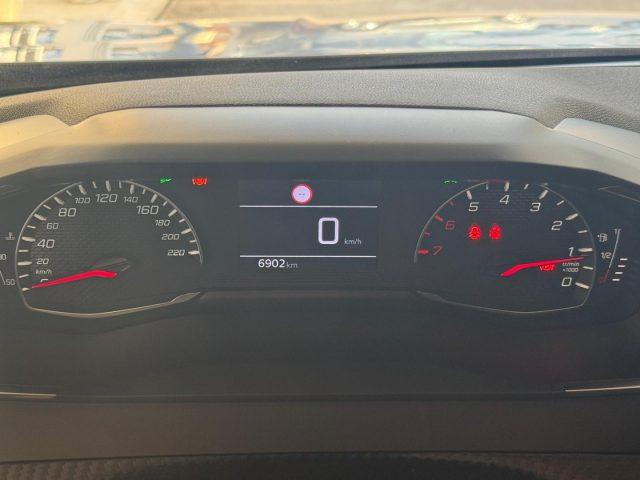 PEUGEOT 2008 PureTech 100 S&S Style
