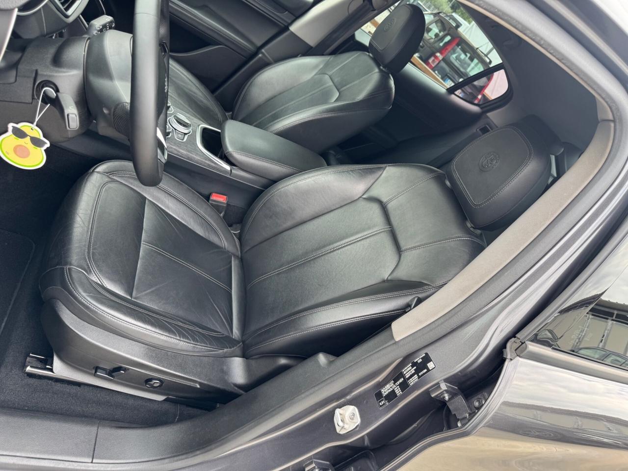 Alfa Romeo Stelvio 2.2 Turbodiesel 160 CV AT8 RWD