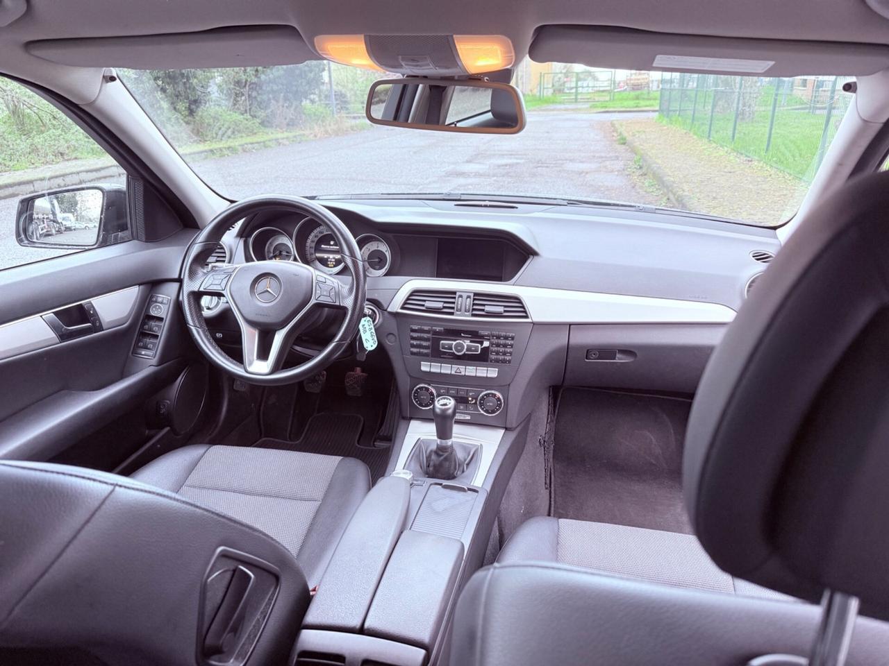 Mercedes C 220 CDI Avantgarde- 160.000 KM REALIIII