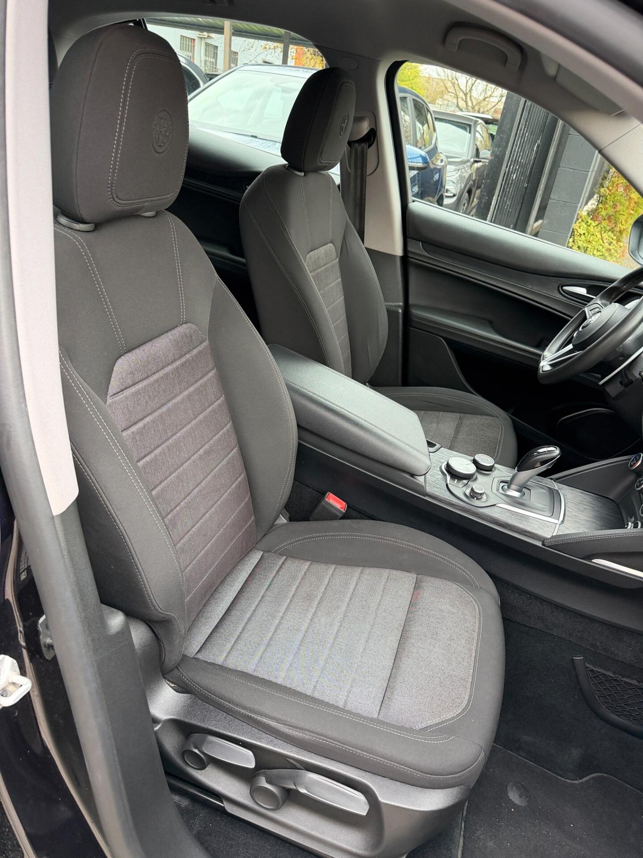 Alfa Romeo Stelvio 2.2 Turbodiesel 190 CV AT8 Q4 Super