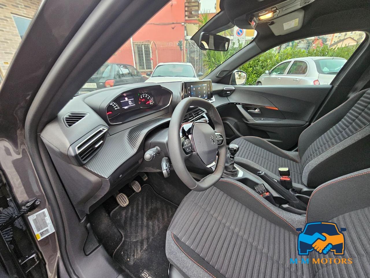 Peugeot 2008 PureTech 100 S&S Allure Pack