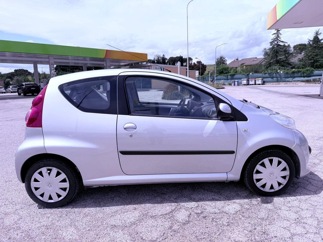 Peugeot 107 1.0 68CV 3p. Ok neopatentati