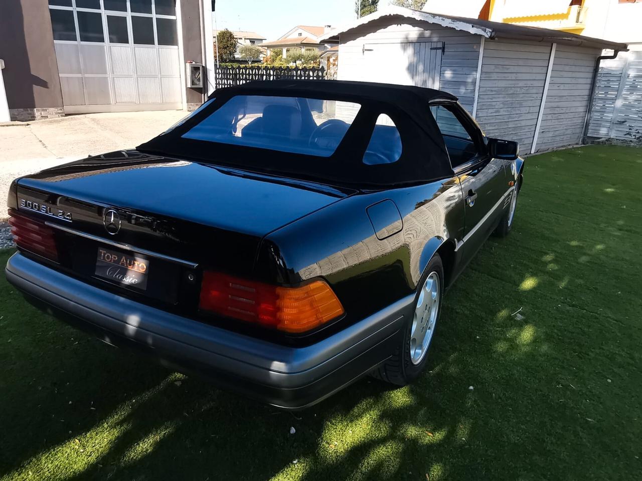 Mercedes-benz SL 300 SL-24 cat