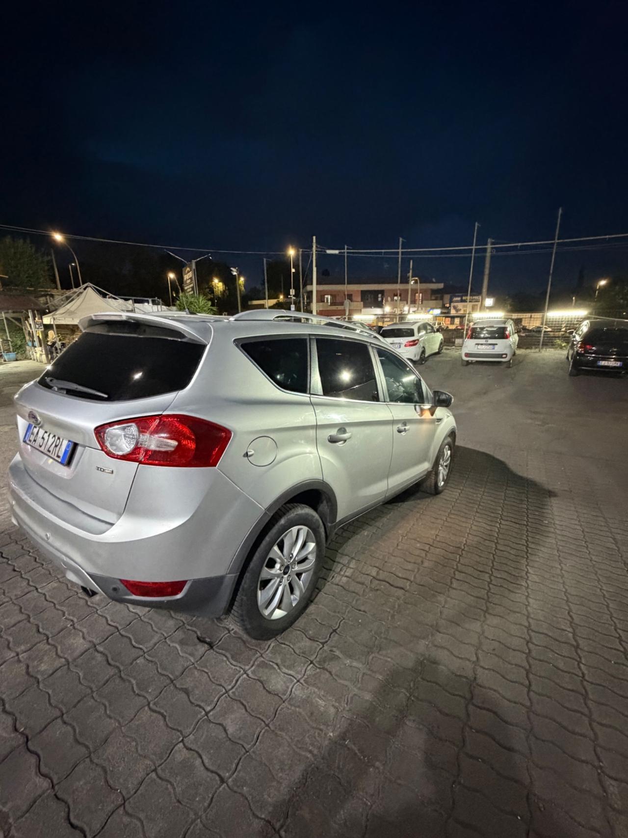 Ford Kuga 2.0 TDCi 136 CV 4WD Titanium DPF