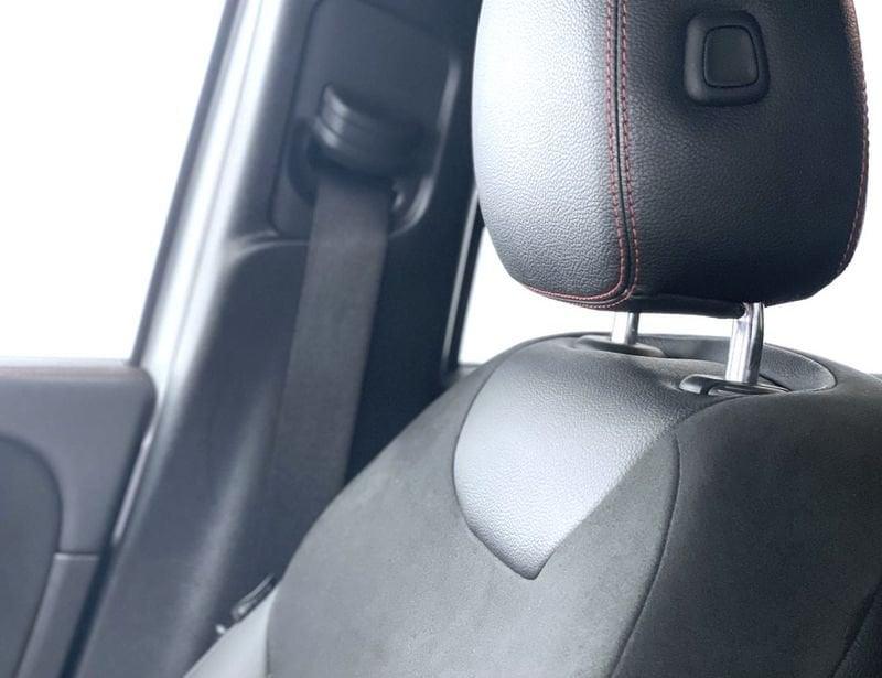 Mercedes-Benz GLA GLA 250 Automatic 4Matic Premium