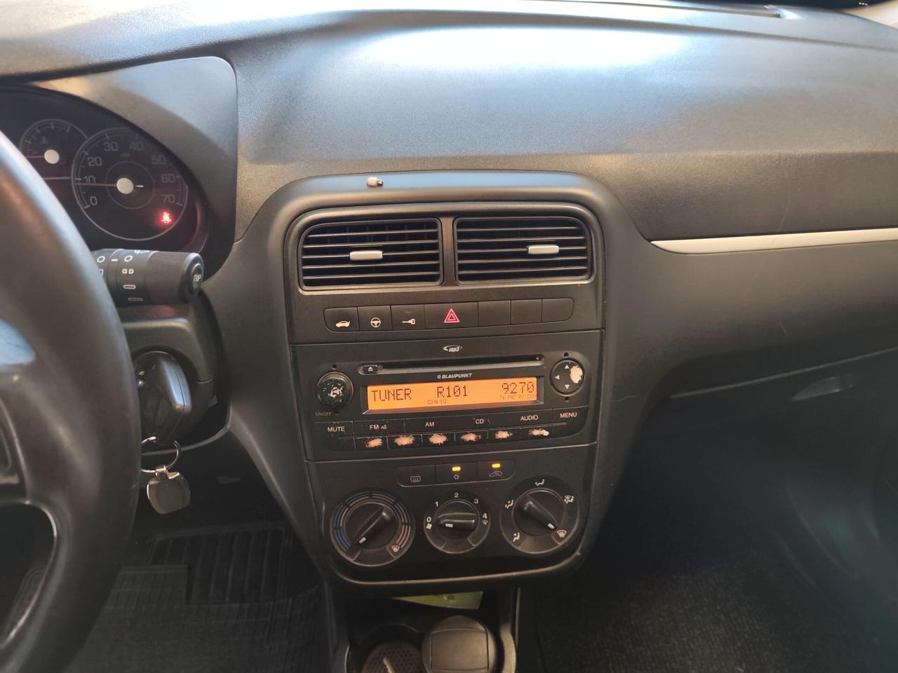 Fiat Grande Punto 1.3 MJT 75 CV 5 porte Fun