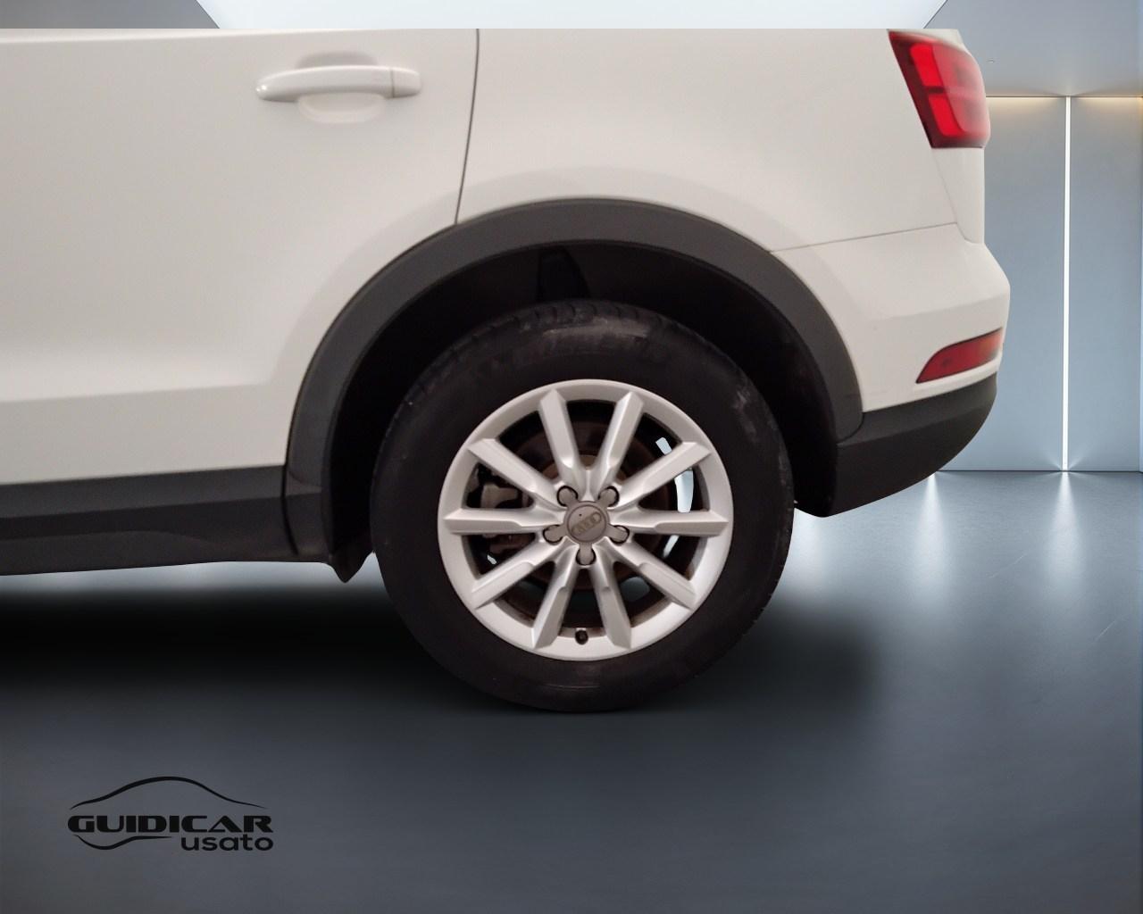 AUDI Q3 I 2015 - Q3 2.0 tdi Business 120cv s-tronic