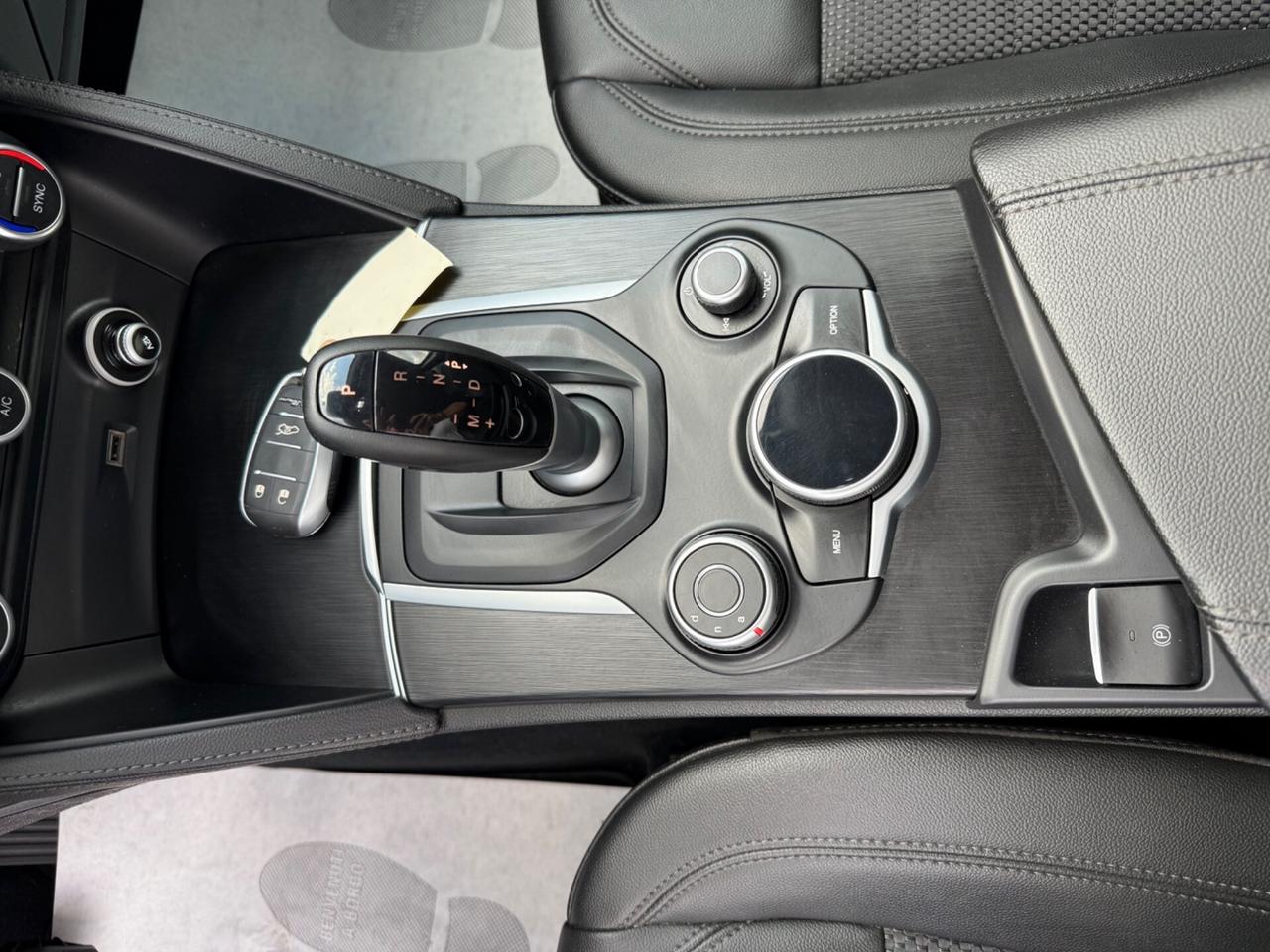 Alfa Romeo Stelvio 2.2 Turbodiesel 210 CV AT8 Q4 Executive