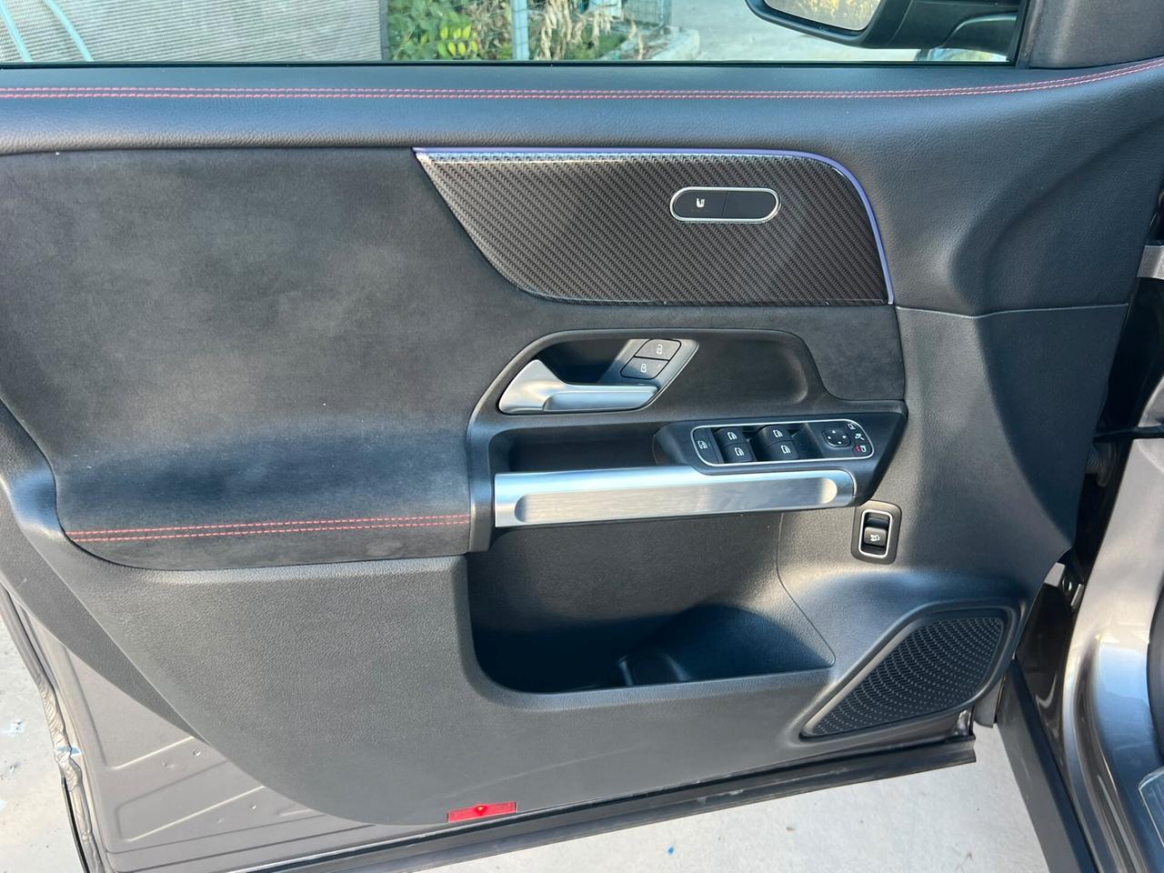 Mercedes-benz GLB 200d Automatic AMG Line Premium Plus
