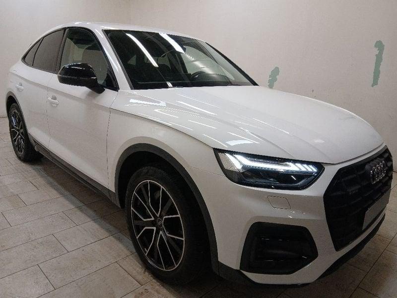 Audi Q5 Sportback 40 2.0 tdi mhev 12V S line quattro s-tronic