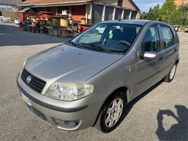 FIAT Punto neopatentati Bellissima Stupenda 1.2 16V 5PDynamic