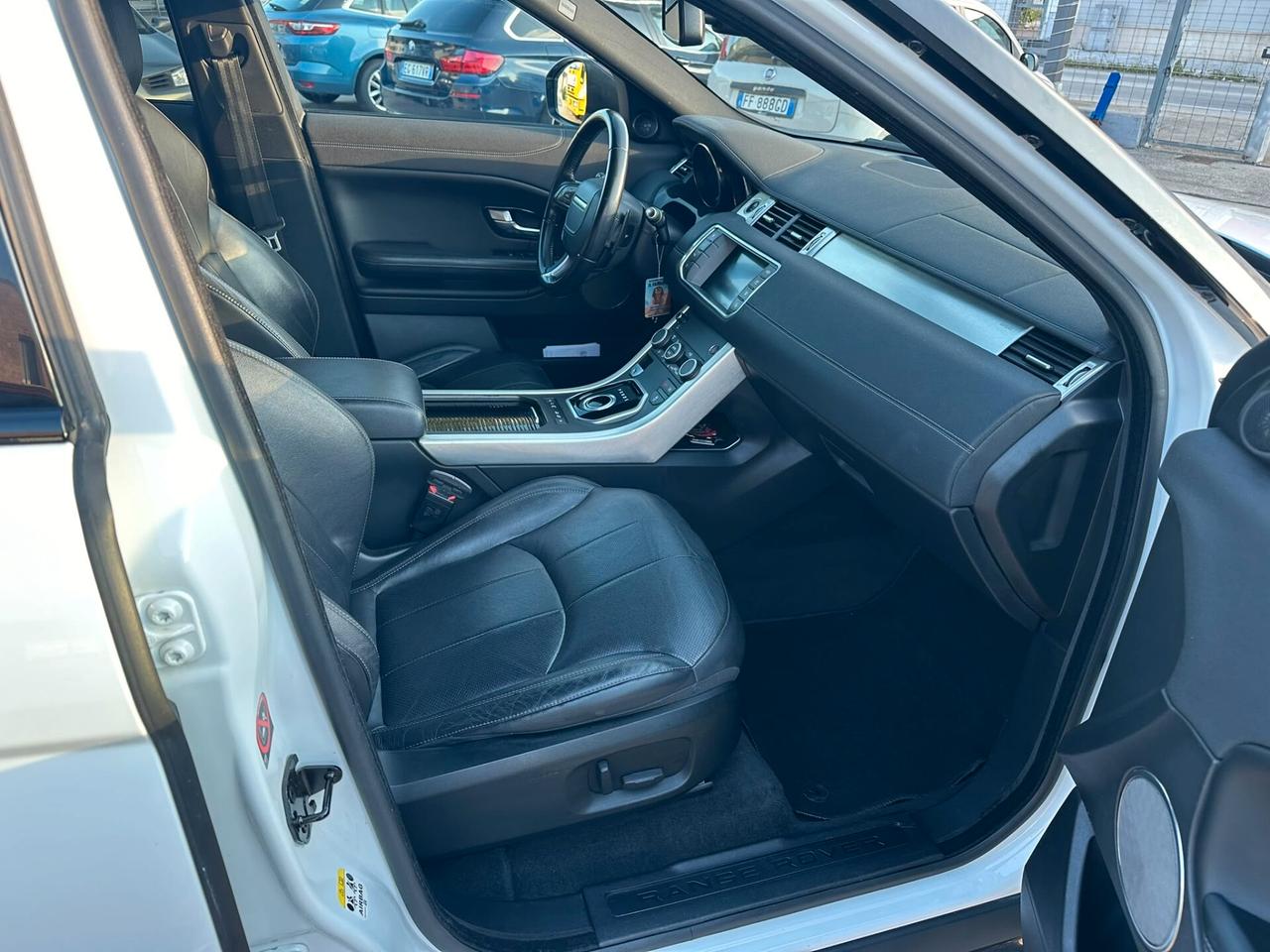 Land Rover Range Evoque 2.0 TD4 150 CV 5p. SE