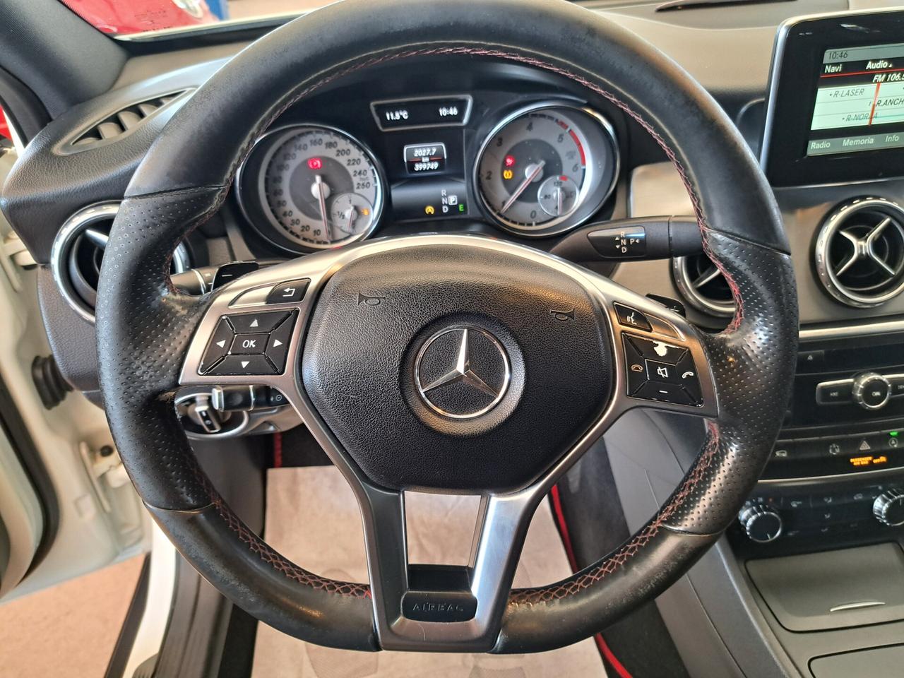 Mercedes-benz GLA 220 CDI Automatic 4MATIC AMG