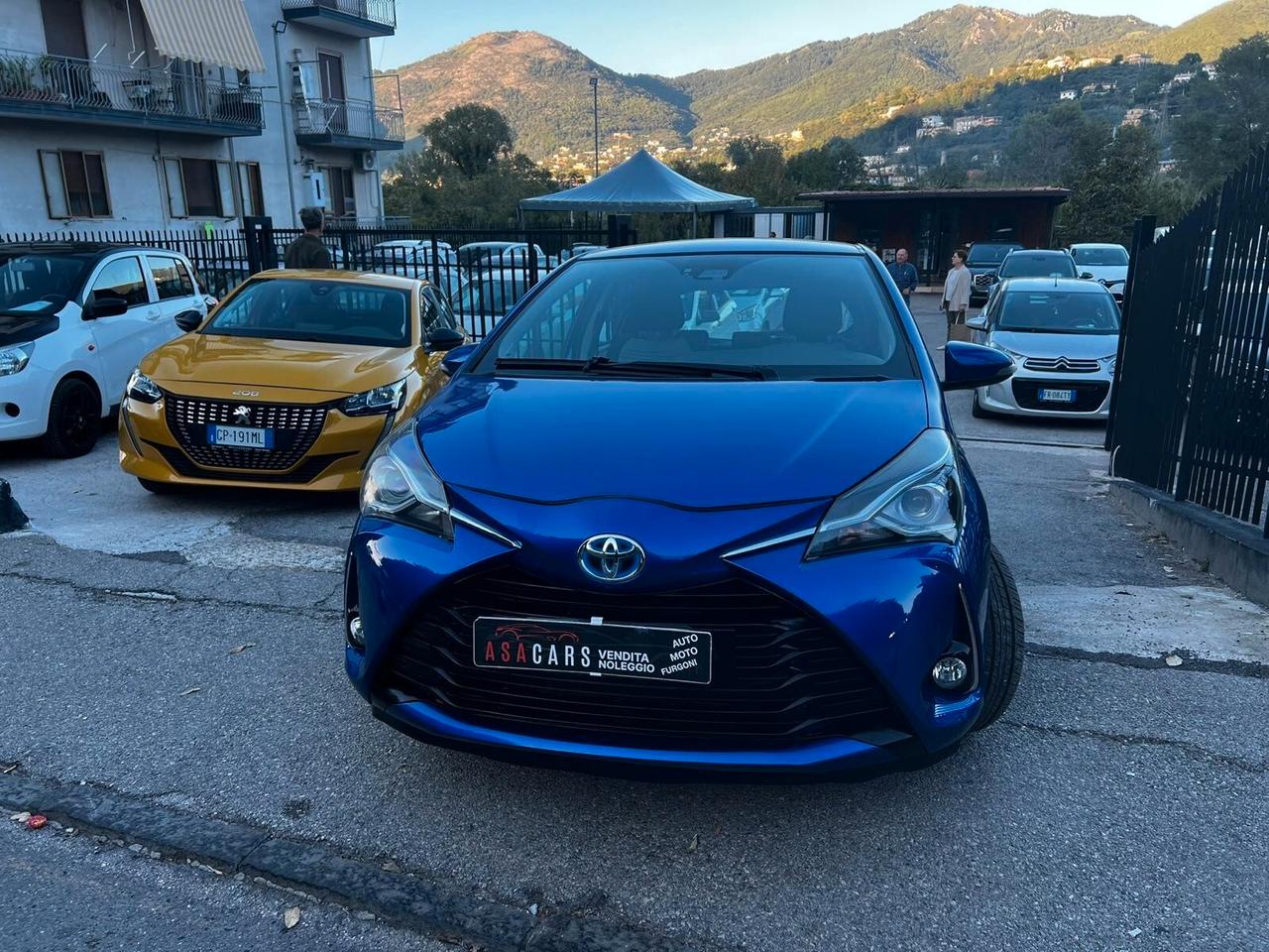 Toyota Yaris 1.5 Hybrid 5 porte Active