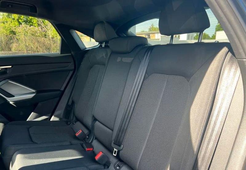 Audi Q3 Q3 SPB 35 TFSI S line edition 19" Camera Black Pack