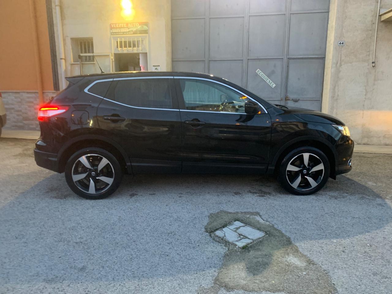 Nissan Qashqai 1.5 dCi Tekna