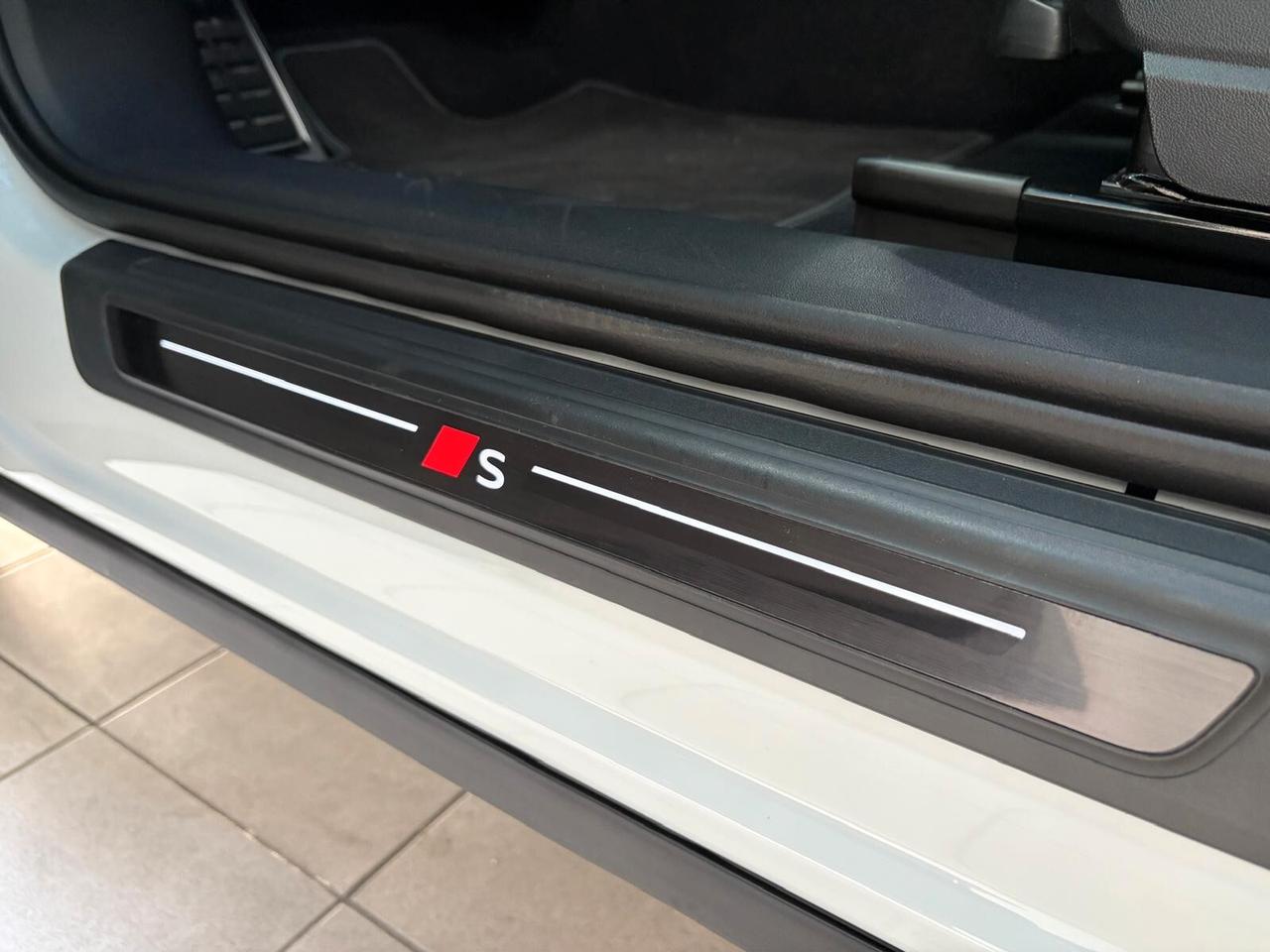 Audi Q5 SPB TDi 150 kW mHEV+ S tronic quattro line edition