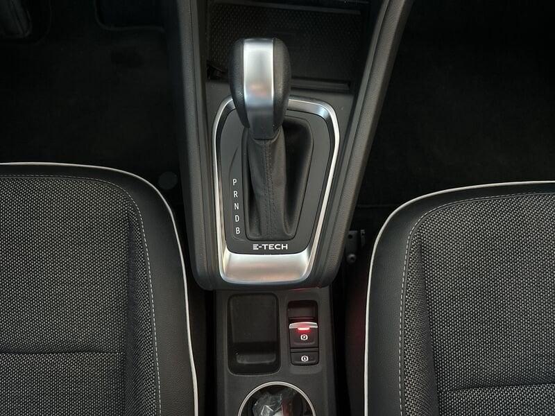 Renault Captur Captur 1.6 E-Tech hybrid Techno Fast Track 145cv auto