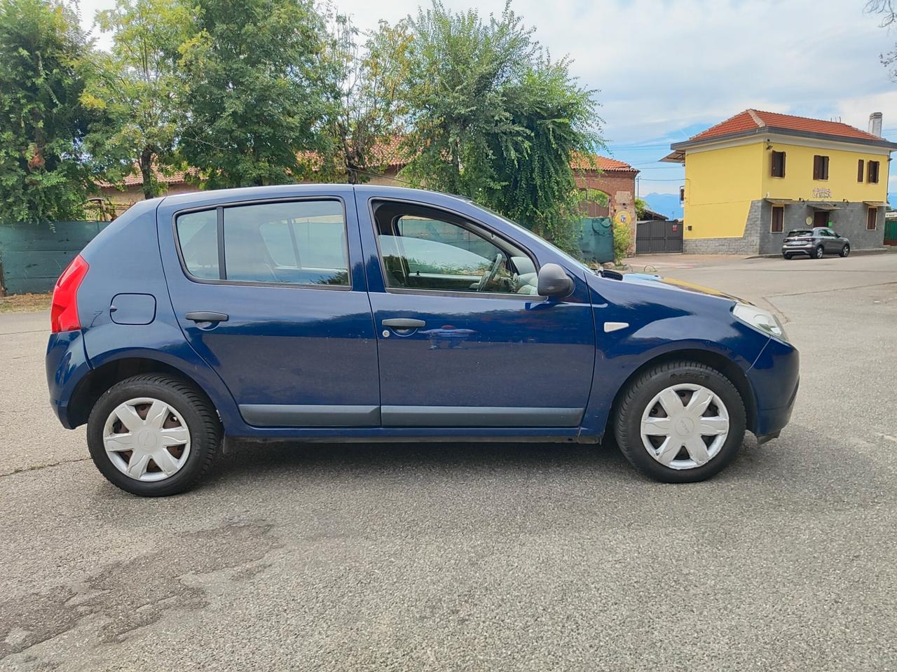 Dacia Sandero 1.4 benzina GPL