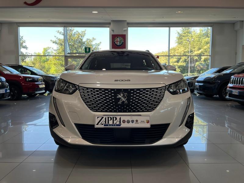 PEUGEOT 2008 motore elettrico 136 CV Allure