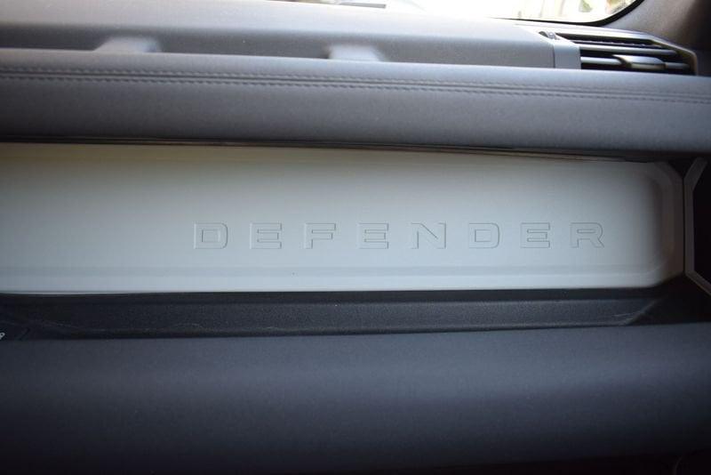 Land Rover Defender Defender 110 3.0D I6 200 CV AWD Auto S AUTOCARRO N1 IVA ESPOSTA