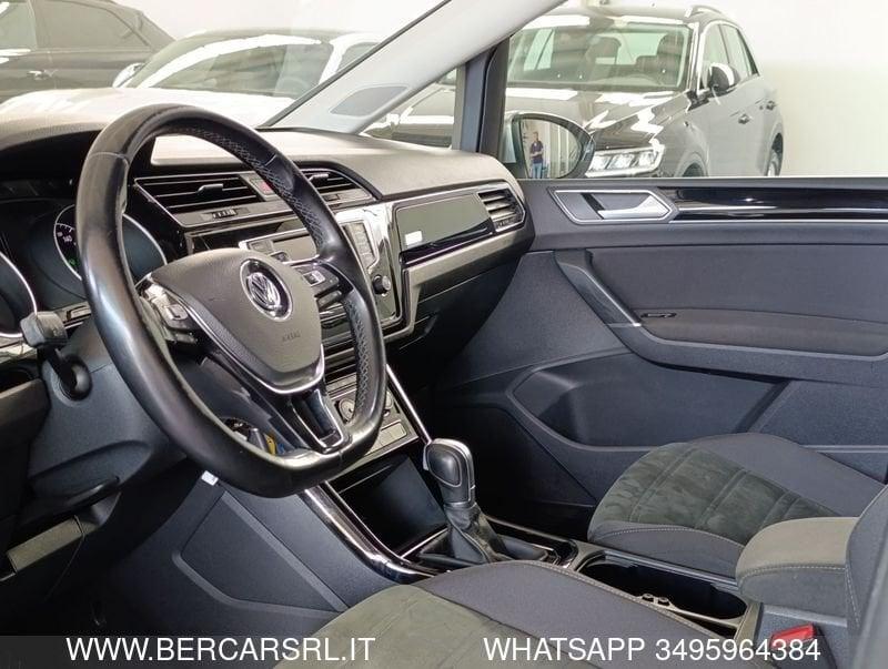 Volkswagen Touran 2.0 TDI 150 CV DSG Executive BlueMotion Technology*7 POSTI*