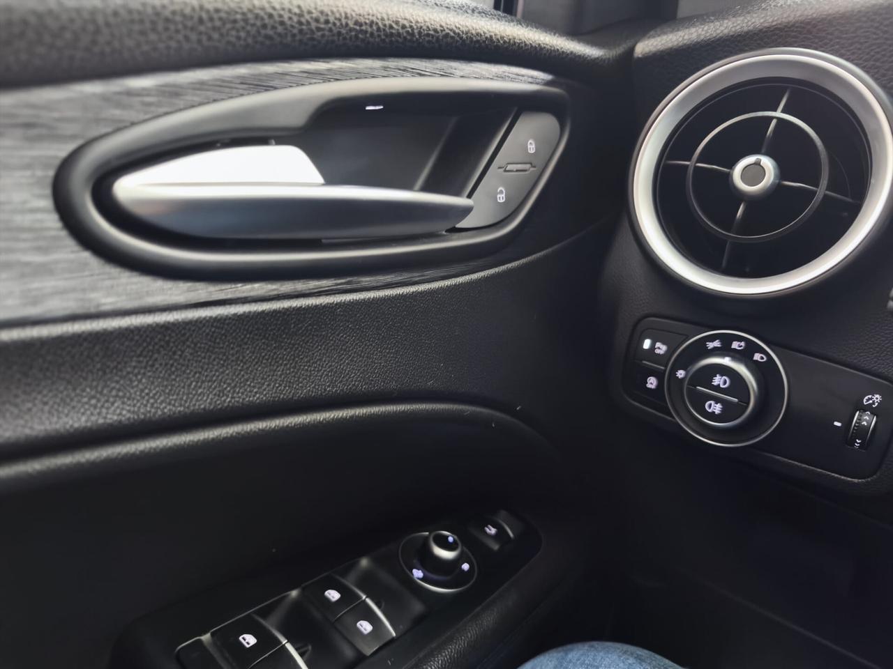 Alfa Romeo Stelvio 2.2 Turbodiesel 190 CV AT8 Q4 Executive