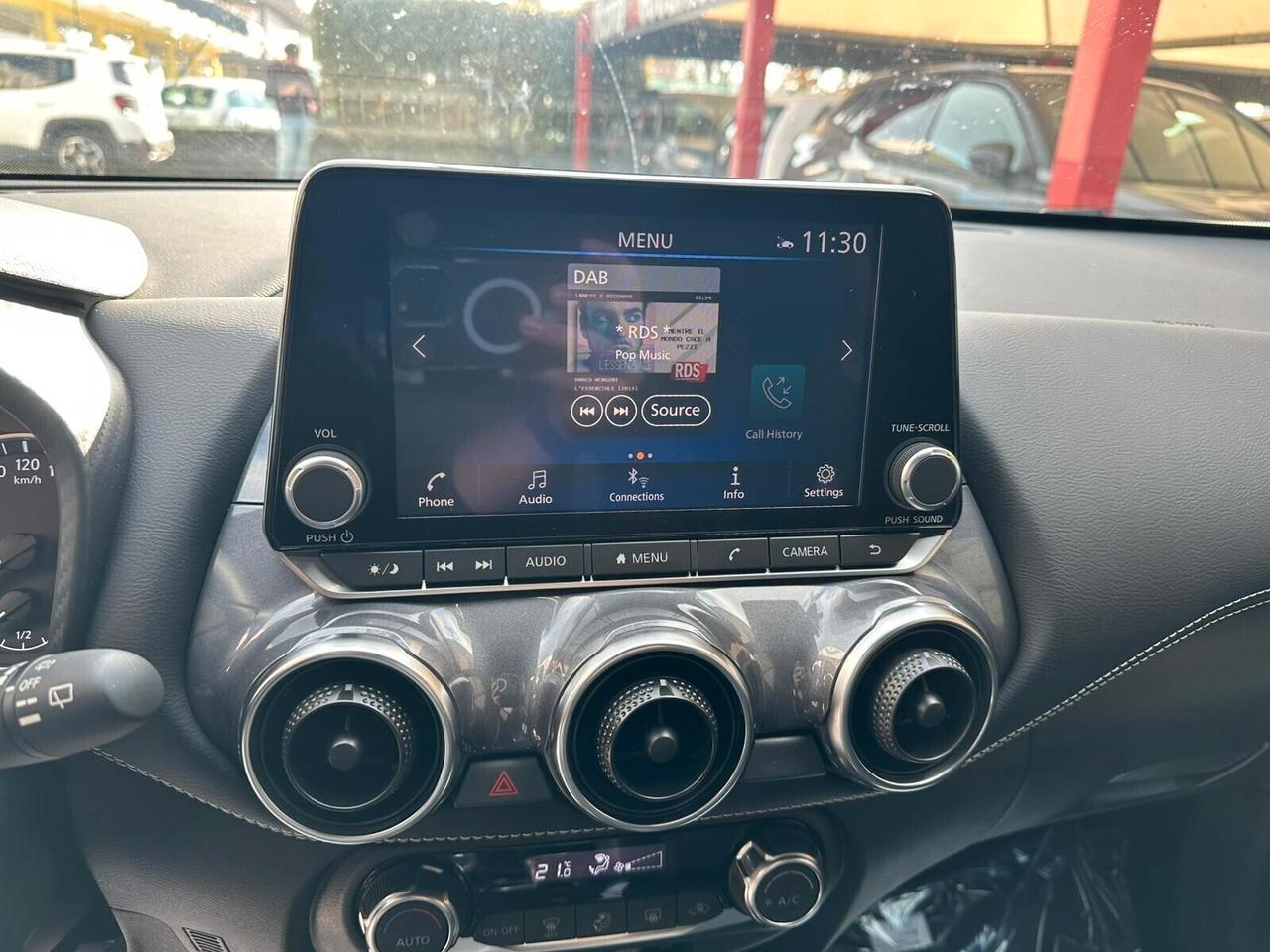 Nissan Juke 1.0 DIG-T 114 CV N-Connecta