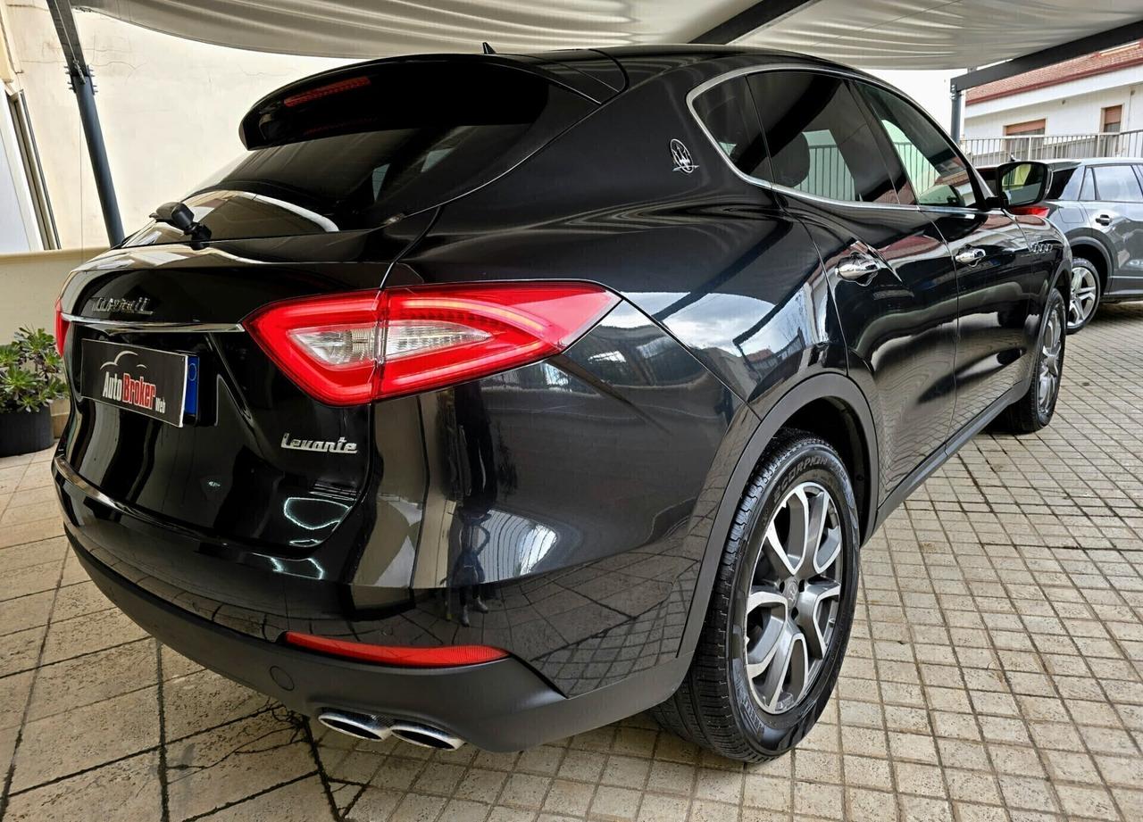 MASERATI LEVANTE 3.0 DIESEL 250cv GRANLUSSO Q4