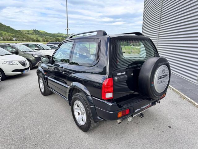 SUZUKI Grand Vitara 2.0 turbodiesel 16V 3 porte gancio OK NEOPATENTATI