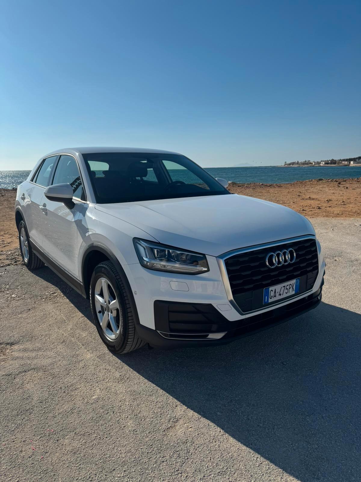 Audi Q2 30 TDI S tronic Business 2020