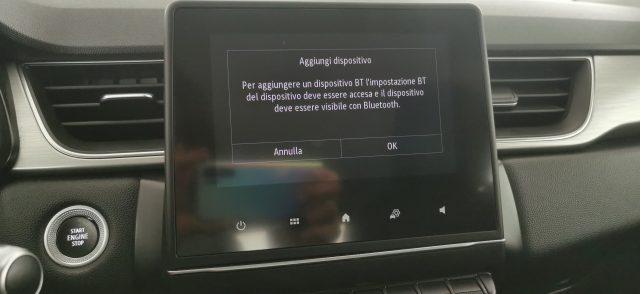 RENAULT Captur TCe 100 CV Intens