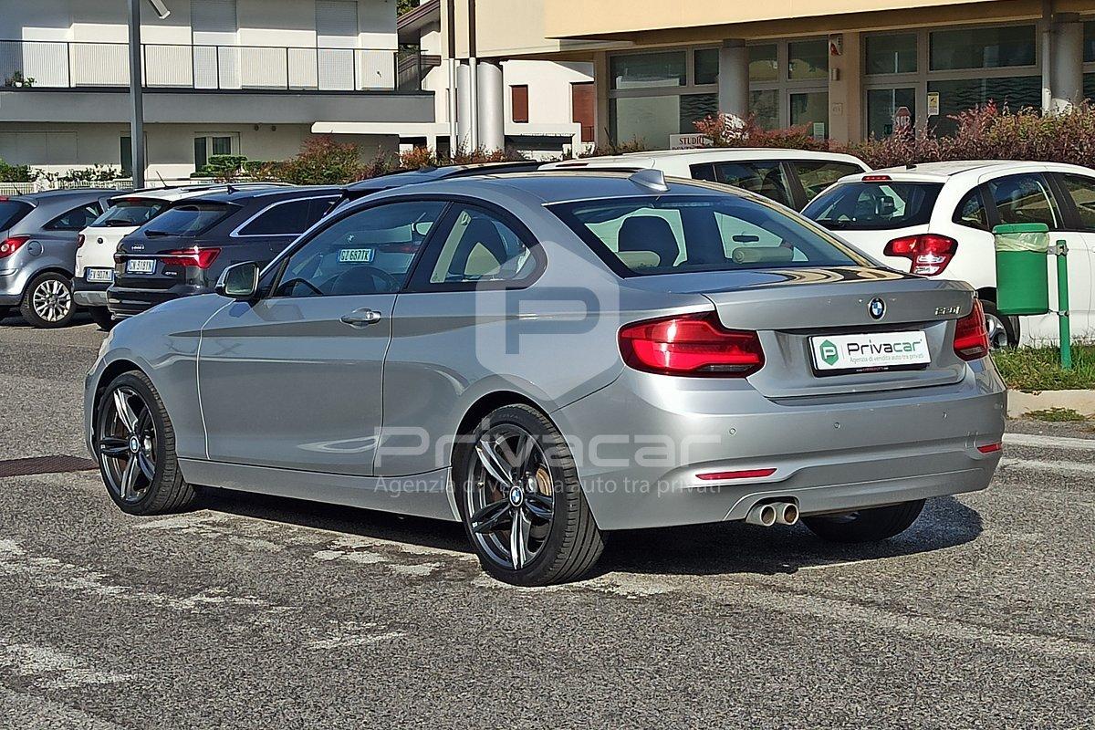 BMW 220i Coupé Sport aut.